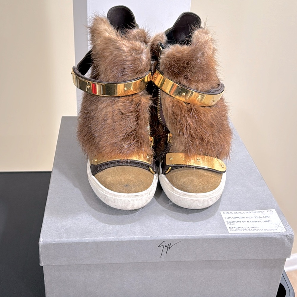 Giuseppe Zanotti Heeled Fur Sneakers